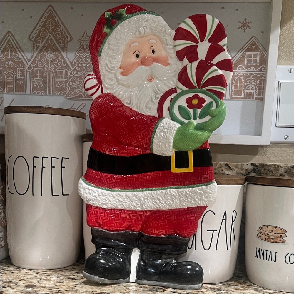 Fitz and Floyd Santa with Candy Cane Decor